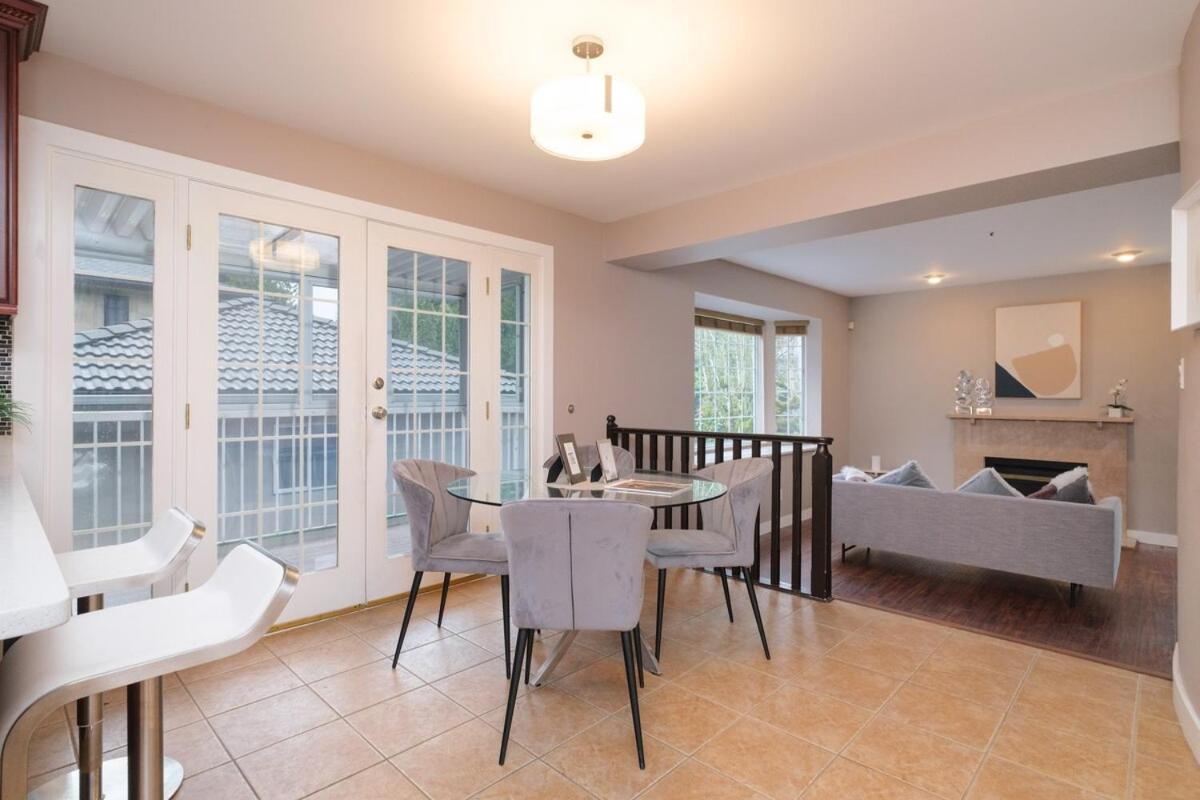 Spacious 4Br W Ensuites Mins To Downtown Yvr Ubc Vancouver Bagian luar foto