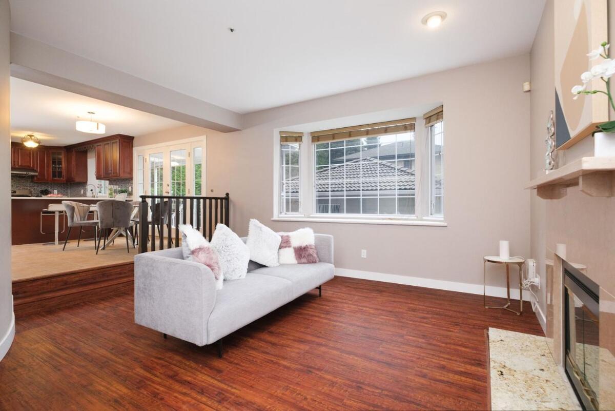 Spacious 4Br W Ensuites Mins To Downtown Yvr Ubc Vancouver Bagian luar foto