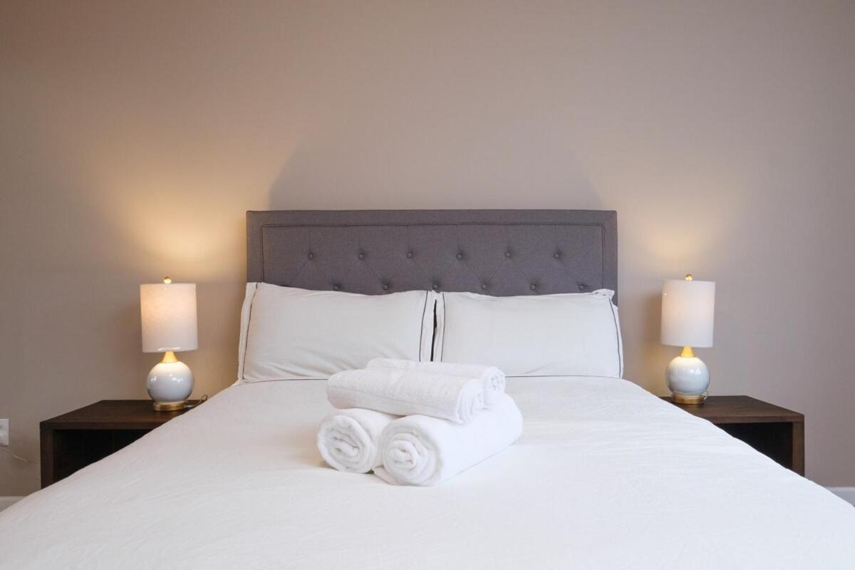 Spacious 4Br W Ensuites Mins To Downtown Yvr Ubc Vancouver Bagian luar foto