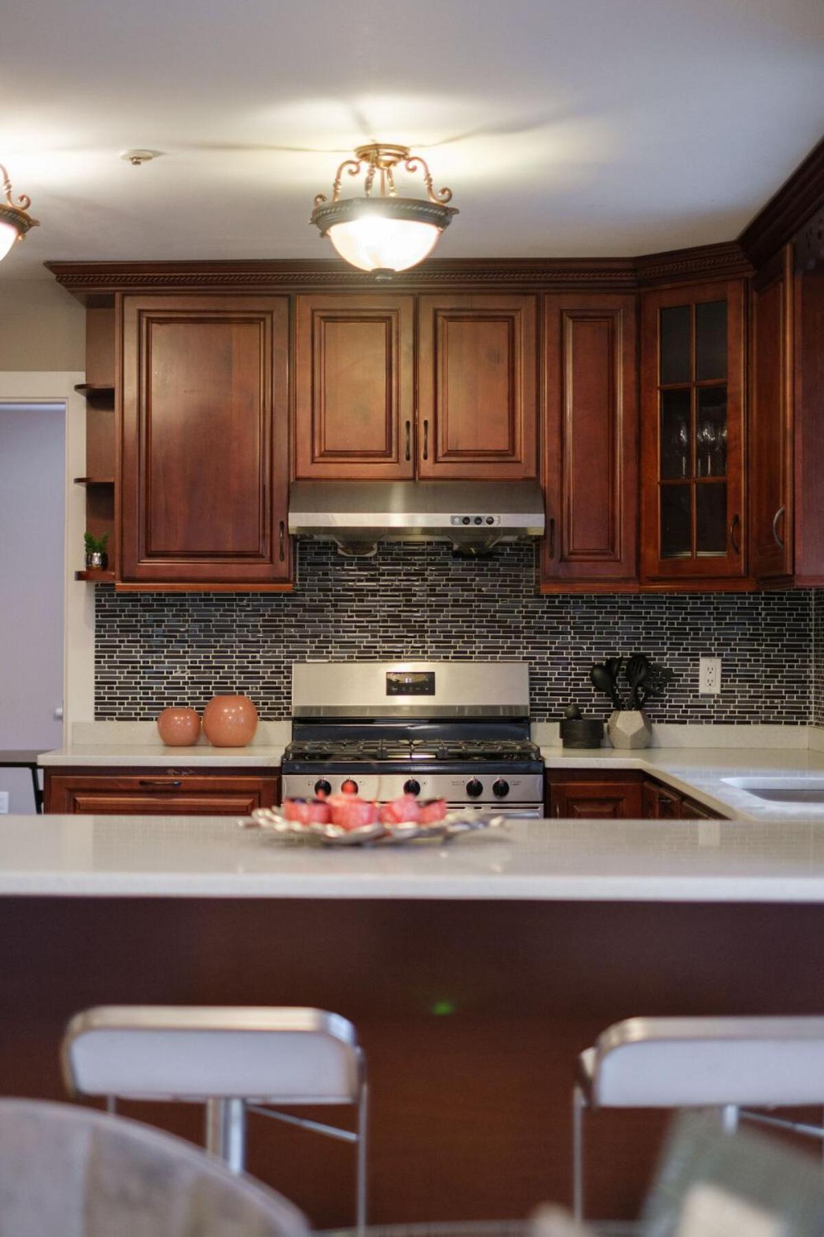 Spacious 4Br W Ensuites Mins To Downtown Yvr Ubc Vancouver Bagian luar foto