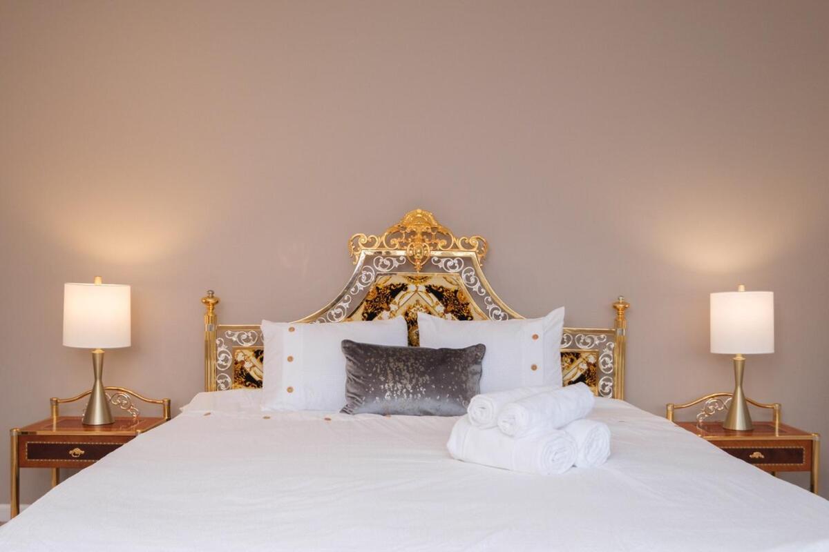 Spacious 4Br W Ensuites Mins To Downtown Yvr Ubc Vancouver Bagian luar foto