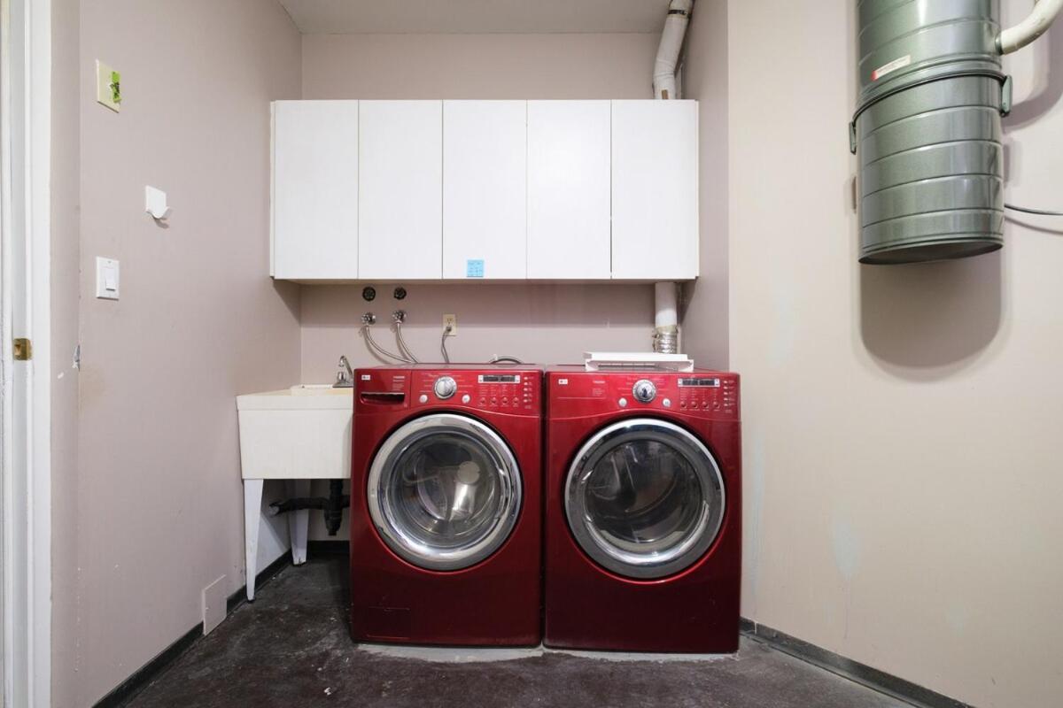 Spacious 4Br W Ensuites Mins To Downtown Yvr Ubc Vancouver Bagian luar foto